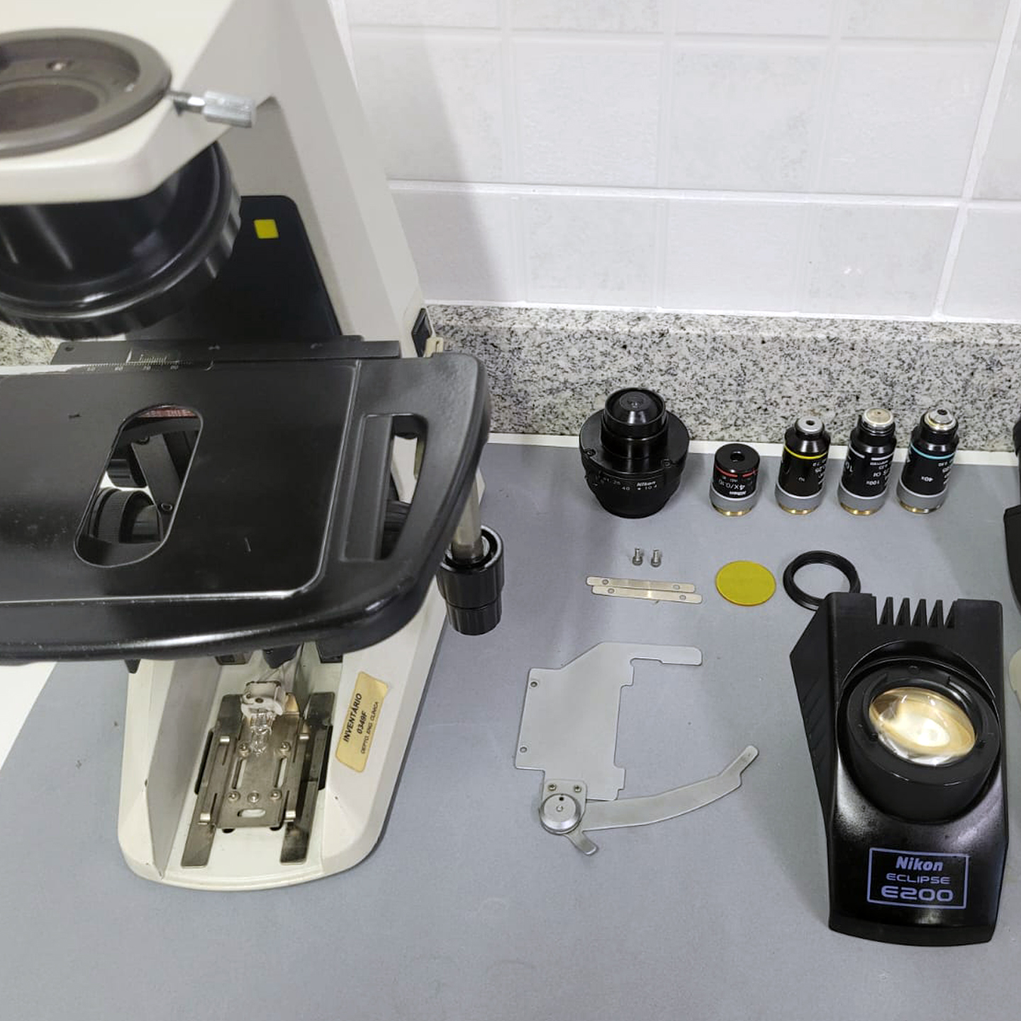 <small>Manutenção de Microscópios:</small> Preditiva, Preventiva ou Corretiva?