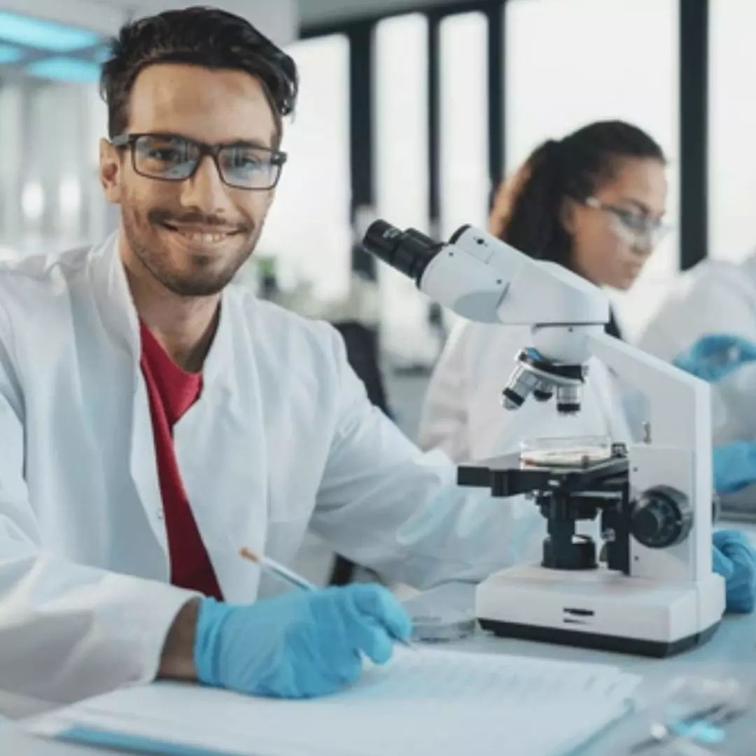 Cuidados Após Usar o Microscópio: Checklist para Evitar Danos e Falhas